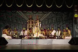 வள்ளியூா் ஸ்ரீ முத்துகிருஷ்ண சுவாமி மிஷனில் குருமஹிமா பஜனை, சொற்பொழிவு