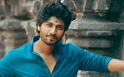 பாரிஜாதம் தொடரின் புதிய நாயகன் அக்‌ஷய் கமல்!