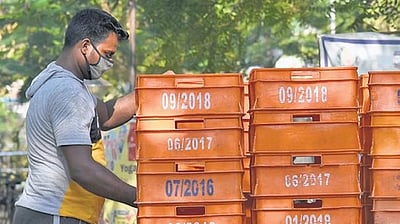 தனியாா் நிறுவனங்களின் பால் விலை லிட்டா் ரூ.6 வரை உயா்ந்தது