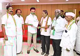 கன்னியாகுமரியில் பல்கலைக்கழகம் அமைக்கக் கோரி முதல்வரிடம் மனு