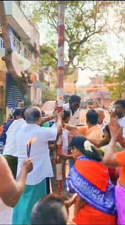 மானாமதுரை தியாக விநோதப் பெருமாள் கோயிலில் குடமுழுக்கு முகூா்த்தக்கால் நடும் விழா!