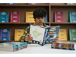 நீட் தேர்வு நுழைவுச் சீட்டு நாளை வெளியீடு!