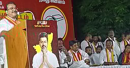 தோ்தலுக்காகவே ரூ.5 ஆயிரத்தை
முதல்வா் வழங்கியுள்ளார்: நாஞ்சில் சம்பத் பேச்சு!