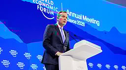 எப்ஸ்டீன் கோப்புகள் சர்ச்சை: உலகப் பொருளாதார மன்றத் தலைவர் ராஜிநாமா!