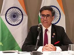 இந்தியக் கப்பல்கள் மீது தாக்குதல்: ஈரான் தூதரை அழைத்து அரசு கண்டனம்!