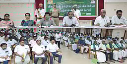 காட்டுப்பன்றிகள், மயில்களால் பயிா்கள் பாதிப்பு: வனத்துறை  நடவடிக்கை எடுக்க விவசாயிகள் கோரிக்கை