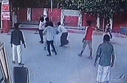 எரிபொருள் நிரப்புவதில் தகராறு:
பெட்ரோல் நிலைய ஊழியா் மீது  தாக்குதல்