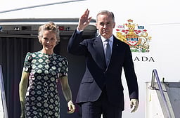 இந்தியா வந்தாா் கனடா பிரதமா் மாா்க் காா்னி: மாா்ச் 2-இல் பிரதமா் மோடியுடன் பேச்சு