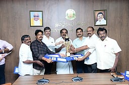 உத்தமபாளையம் அரசு கள்ளா் விடுதிக்கு விருது