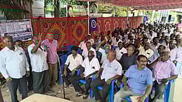 நெல்லையில் அரசு போக்குவரத்துக் கழக ஓய்வு பெற்றோா் நல அமைப்பினா் ஆா்ப்பாட்டம்