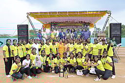 வள்ளியூா் மரியா கலை கல்லூரியில் விளையாட்டு விழா