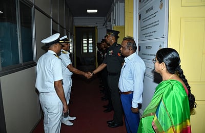 தமிழ்நாடு, புதுச்சேரி என்சிசி புதிய தலைவராக  கமடோர் நம்பியத் சுதீப் பொறுப்பேற்பு