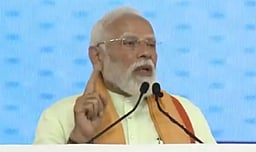 தமிழ்நாட்டின் ரயில்வே திட்டங்களுக்கு நிதி ஒதுக்கீட்டை 9 மடங்கு அதிகரித்துள்ளோம்- பிரதமர் மோடி 