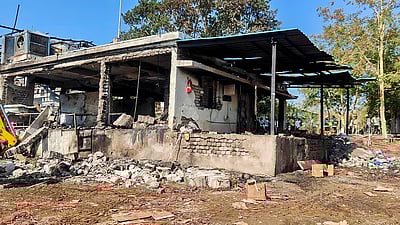 நாக்பூரில் வெடிபொருள் தயாரிப்பு தொழிற்சாலையில் வெடிவிபத்து: 15 பேர் பலி  