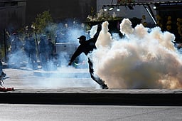 கமேனி கொலைக்கு பழிதீா்க்க தாக்குதலைத் தீவிரப்படுத்துவோம்: ஈரான் சூளுரை