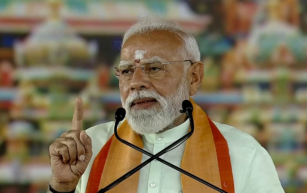 ஊழல் செய்வதில் திமுக அமைச்சர்களிடையே போட்டி : பிரதமர் மோடி