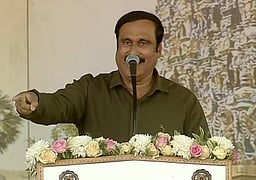 சமூக நீதியை புதைத்துவிட்டது திமுக : அன்புமணி