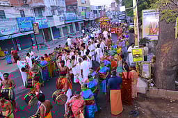 ராஜபாளையம் சொக்கா் கோயிலில் தேரோட்ட விழா