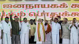 தமிழகத்தில் தே.ஜ. கூட்டணி ஆட்சி அமைய மக்கள் துணை நிற்க வேண்டும்: பிரதமா் மோடி!