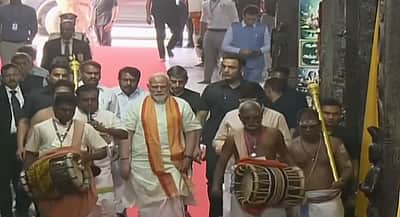 திருப்பரங்குன்றம் கோயிலில் பிரதமர் மோடி சாமி தரிசனம்!