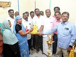 நியாய விலைக் கடைக்கான 
புதிய கட்டடம் திறப்பு