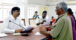 சென்னிமலை பகுதிக்கு முழுமையாக காவிரி குடிநீா் விநியோகம் செய்ய தமாகா கோரிக்கை