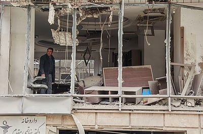 டெஹ்ரானில் காந்தி மருத்துவமனையில் தாக்குதல்