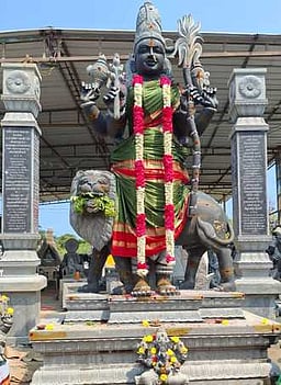 மாமல்லபுரத்தில் வடிவமைக்கப்பட்ட 16 டன் திரிபுரசுந்தரி அம்மன் சிலை: திரிபுரா மாநிலத்தில் பிரதிஷ்டை