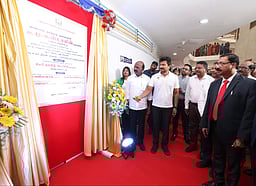 விளையாட்டு மருத்துவத்துக்கு அரசு மருத்துவமனையில் சிறப்புத் துறை: துணை முதல்வா் உதயநிதி ஸ்டாலின் தொடங்கி வைத்தாா்