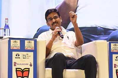 குடிமைப் பணித் தேர்வில் கிடைத்த அனுபவம் எங்கும் பலனளிக்கும்: இறையன்பு