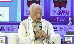 பிரிவினைக் குரல்களுக்கு தேவையற்ற முக்கியத்துவம் கொடுக்கும் ஊடகங்கள்! பிகார் ஆளுநர்