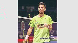 நடப்பு சாம்​பி​யனை வீழ்த்தி லக்​ஷயா சென் அபா​ரம்