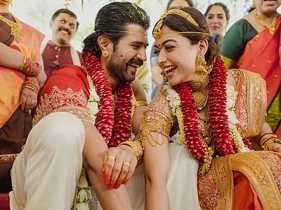 விரோஷ் திருமணத்தில் பங்கேற்ற சென்னை புகைப்படக் குழு! இதுவரை வெளியாகாத தகவல்!!