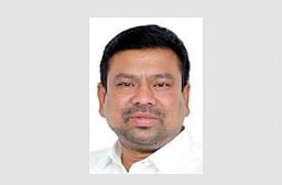 நவாஸ் கனி எம்.பி.-க்கு எதிராக சட்ட நடவடிக்கை: உயா்நீதிமன்றத்தில் வருமான வரித் துறை தகவல்