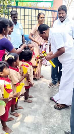 தேவரியம்பாக்கத்தில் புதிய அங்கன்வாடி மையம் திறப்பு