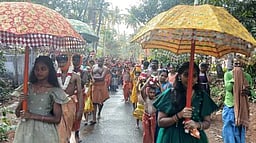 மண்டைக்காடு பகவதியம்மன் கோயிலில் சந்தனக் குட பவனி