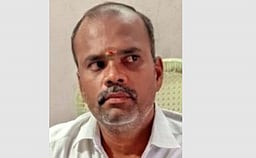 லஞ்சம்: மருங்காபுரி உதவி 
மின் பொறியாளா் கைது