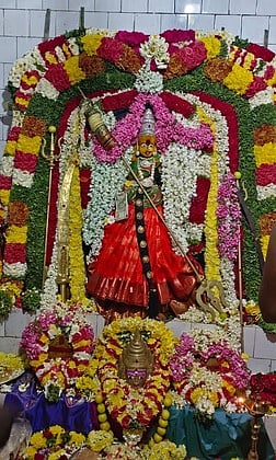 நாயனசெருவு சாமுண்டீஸ்வரி அம்மன் மாரியம்மன் கோயில் கும்பாபிஷேகம்