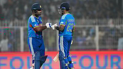 2-வது அரையிறுதி: இந்தியா பேட்டிங்!