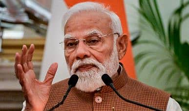 ராணுவ மோதல் பிரச்னைக்குத் தீர்வு அல்ல: பிரதமர் மோடி