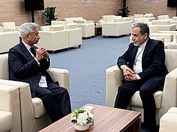 ஈரான் வெளியுறவு அமைச்சருடன் ஜெய்சங்கர் உரையாடல்!