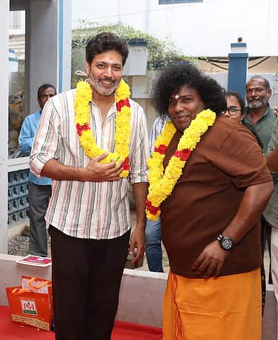 ரவி மோகன் - யோகி பாபு கூட்டணி..! ஆன் ஆர்டினரி மேன் படப்பிடிப்பு தொடக்கம்! 