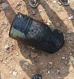 திருப்பூா் குப்பைக் கிடங்கில் வெடித்த மா்மப் பொருள் - 50 அடி உயரத்திற்கு எழுந்த தீப்பொறியால்
மக்கள் அலறி அடித்து ஓட்டம்