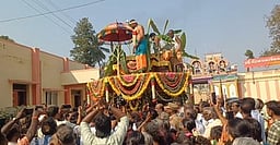 பிரளயகாலேஸ்வரா் கோயில்
 தோ் வெள்ளோட்டம்