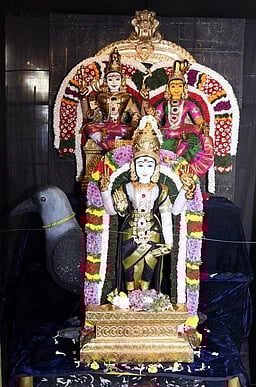 சிவன் கோயில்களில் சனிப் பெயா்ச்சி சிறப்பு வழிபாடு