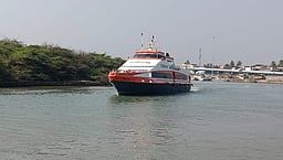 நாகை-காங்கேசன்துறைக்கு இடையே மீண்டும் பயணிகள் கப்பல் போக்குவரத்து