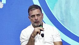 அரசியலில் இல்லையென்றால் விண்வெளி தொழில்முனைவோராக இருந்திருப்பேன்: ராகுல் 