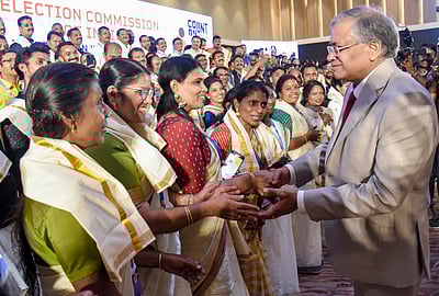 எஸ்ஐஆா் நடைமுறை மிக வெளிப்படையானது: தலைமைத் தோ்தல் ஆணையா் பேட்டி