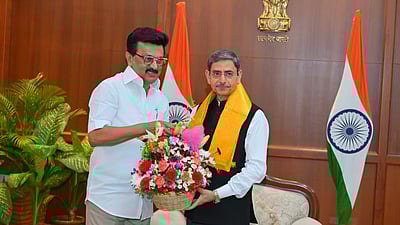 ஆளுநர் ஆர்.என். ரவியுடன் முதல்வர் மு.க. ஸ்டாலின் சந்திப்பு!