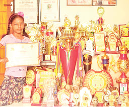 அசத்தும் சிறுமி!